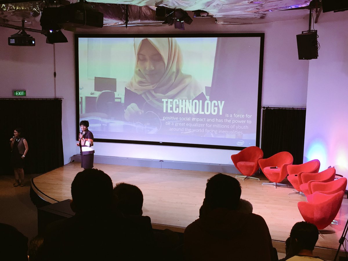 atamerica's tweet image. Acara #InnovationForDevelopment dibuka oleh Ambassador Donovan @usembassyjkt diikuti oleh sambutan dari @rozhudnell
