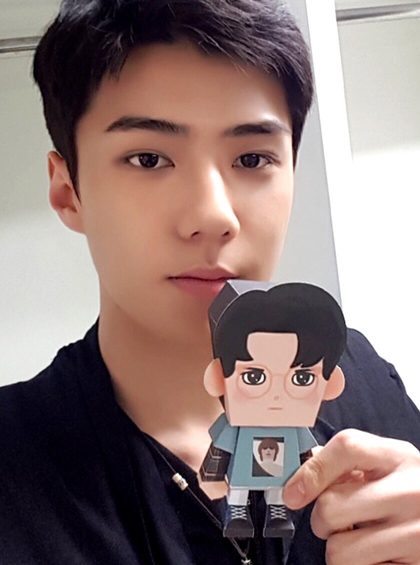 94 ♥️🕊Sehun on X: "Can you believe after a million years we got a Sehun  selca where we can see his all face? I\