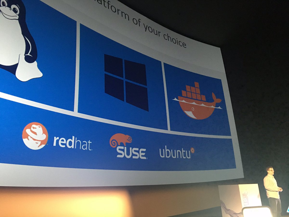 DoktorKermit's tweet image. We have @JoeSackMSFT on stage at #sqlnexus giving a great 👍 feature oversight of #sql2017 #awesome