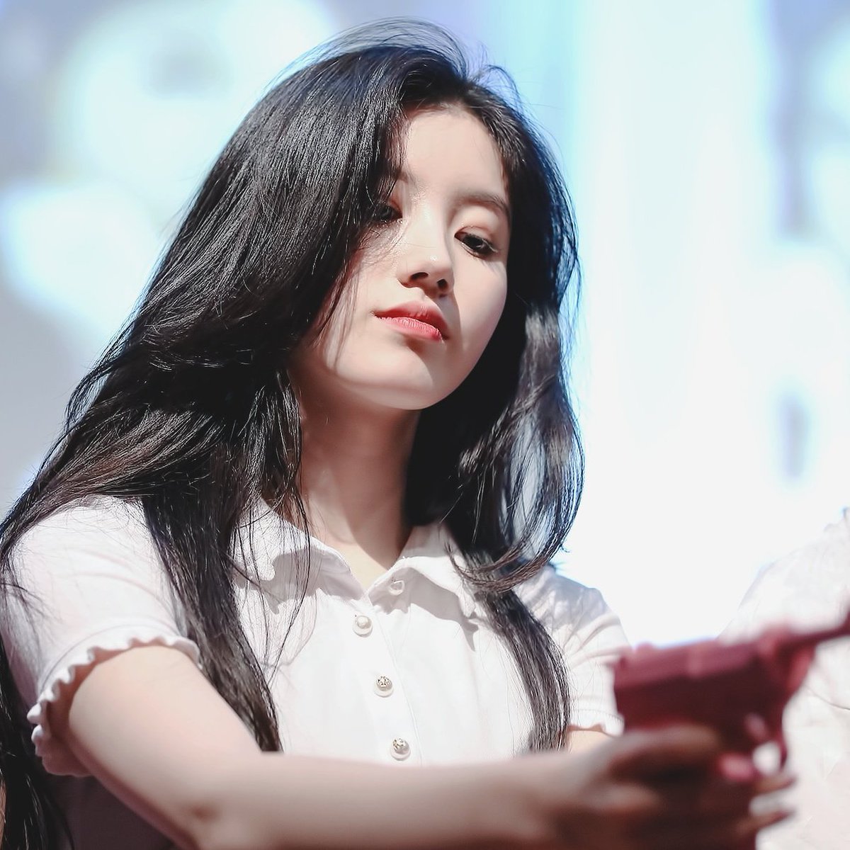 peuristea's tweet photo. #NewProfilePic https://t.co/bBSKqUfGlS