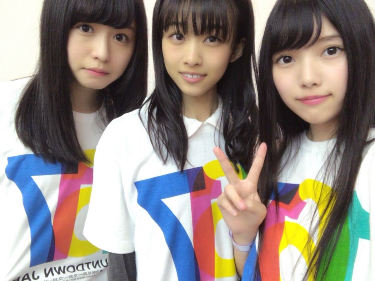 HoH2ugd5's tweet photo. 今年は欅坂46に元気をいただきました！来年も応援し続けます！
#欅坂46
#欅坂46好きな人RT 
#長濱ねる 
#上村莉菜 
#渡邉理佐 
#原田葵 
#平手友梨奈 
#志田愛佳
#守屋茜
#菅井友香
#斎藤冬優花 https://t.co/EMl0g7173F