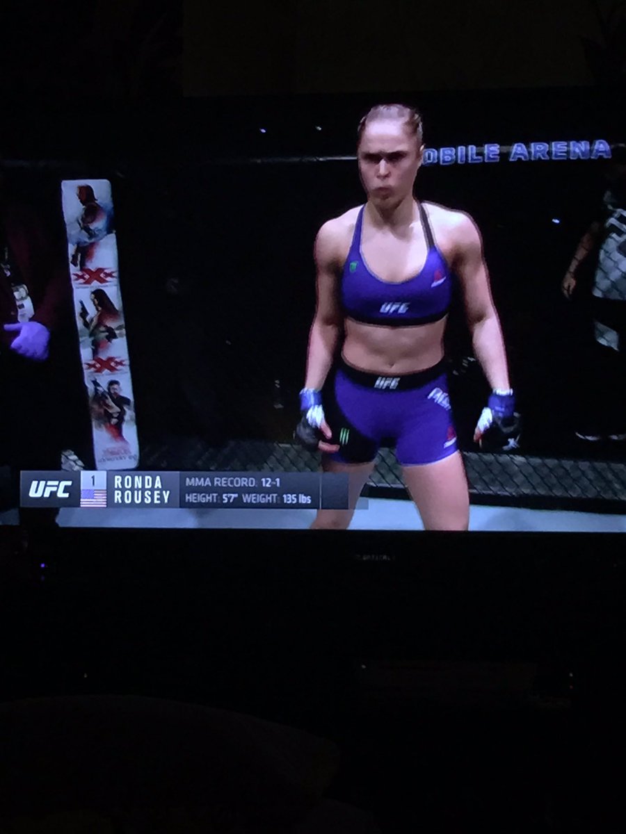 Miss_Whitmire's tweet photo. Don't let me down #TeamRousey https://t.co/tSXSX9W6YG