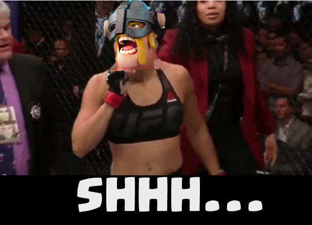 MonsterDface's tweet photo. LMFAO .... dead af goodnight #Clash2016 https://t.co/hw6Bl7ciWS