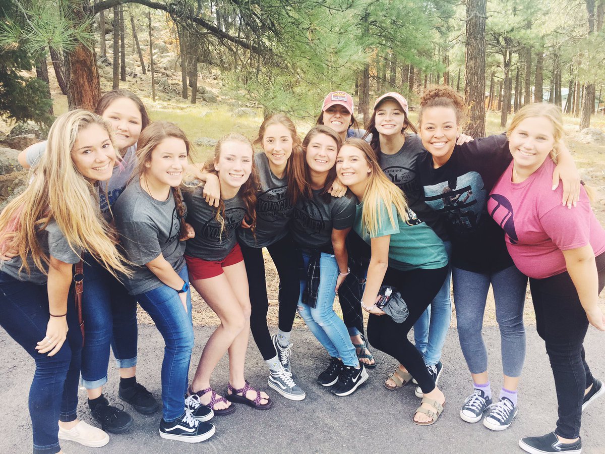 missdeelioo's tweet photo. #YoungLife2016 was filled with so many new pals & so many fun adventures! Thank you Jesus!!! https://t.co/C8PcWrILmt