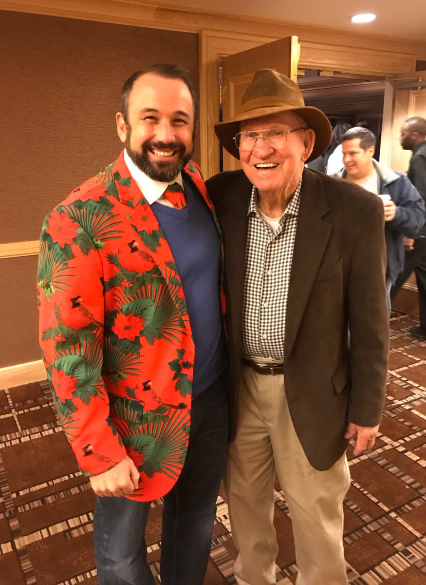 jakegordon's tweet photo. Thankful to be a judge for 2016 @CommFirstCU #LightBoatParade in #DTJax w/this great gentleman who participated in every one for 30 years! https://t.co/SPeMYskzmz