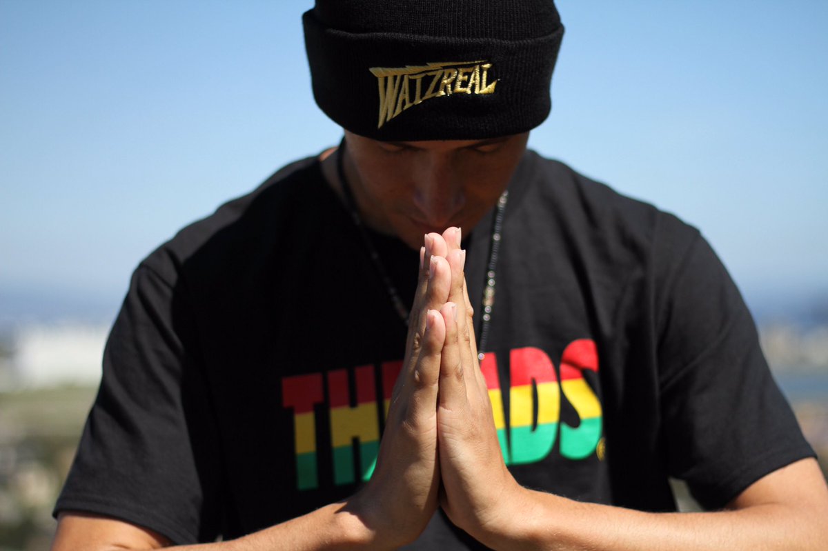 WatzrealTheHapa's tweet photo. It's official!!! I just achieved  2,000 likes on my FB artist page 📷 by @xienhow #SFThreads #Grateful #Blessed #watzreal #TBT #cali https://t.co/hn2KTdGDU5