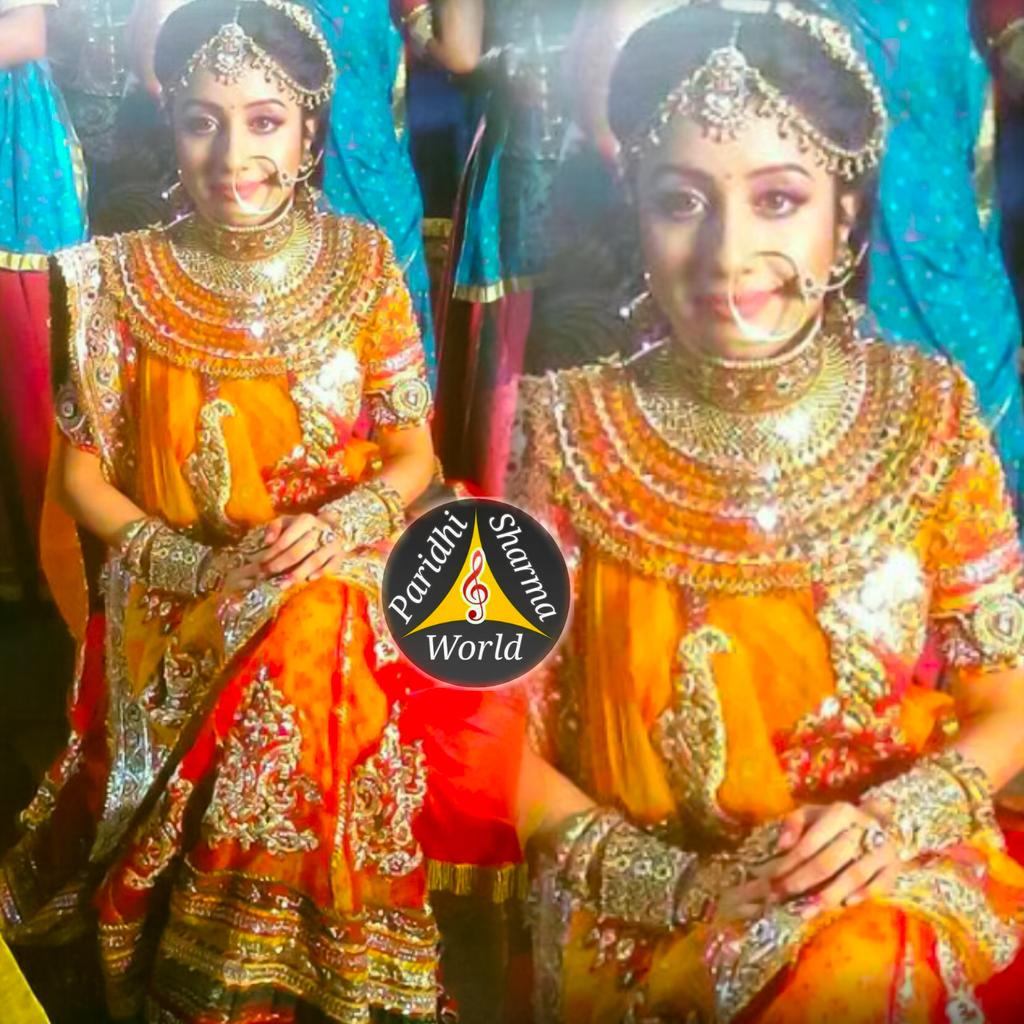 ParidhiSharma_W's tweet photo. Good Morning #Parians with most Stunning bridal #SizzlingQueen #SizzlingBridal #GlowingBeauty @paridhiofficial 😍👌💘💝💞 https://t.co/TJakOnMRYj