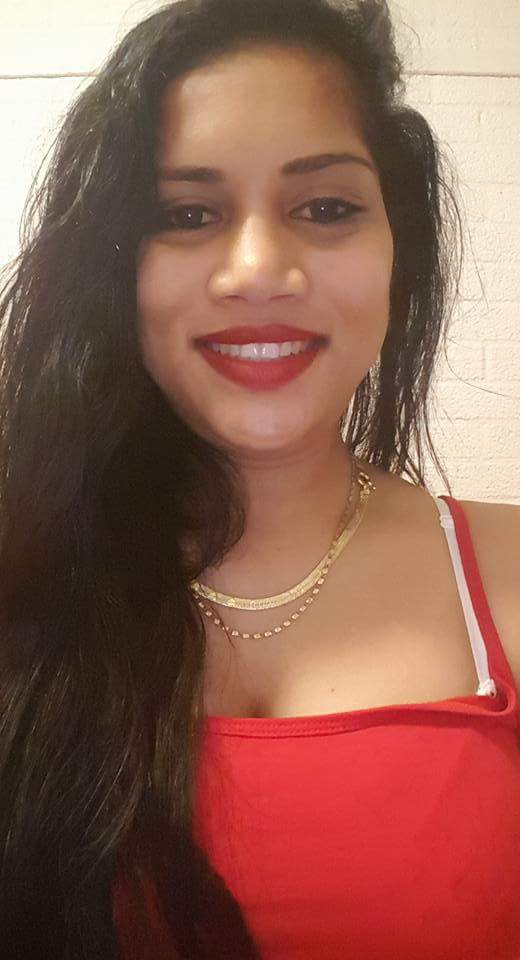 Kandee30gmailc1's tweet photo. Selffe click :) ★ https://t.co/uJ2DHmHDap
