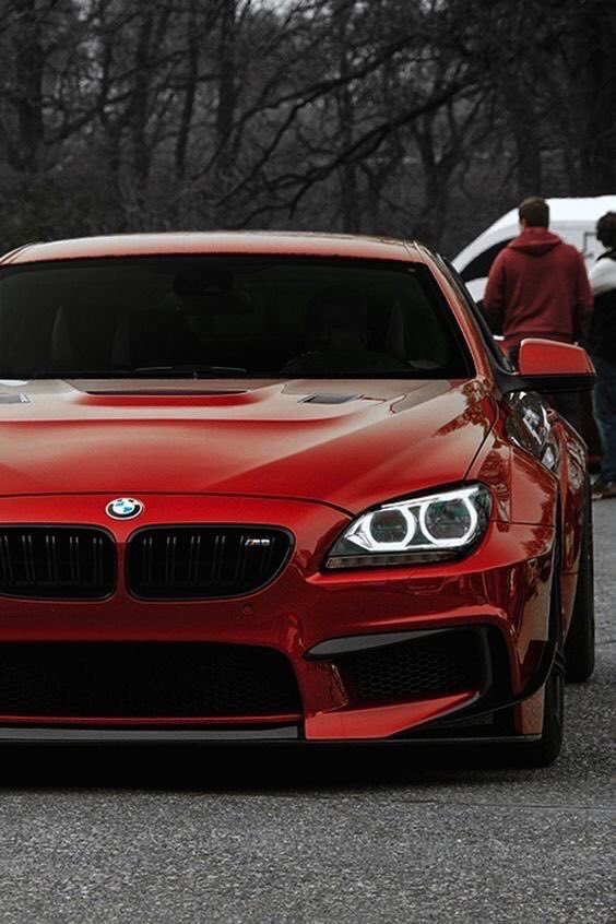 GreekManVas's tweet photo. These cars are life https://t.co/b6G9kJlzle