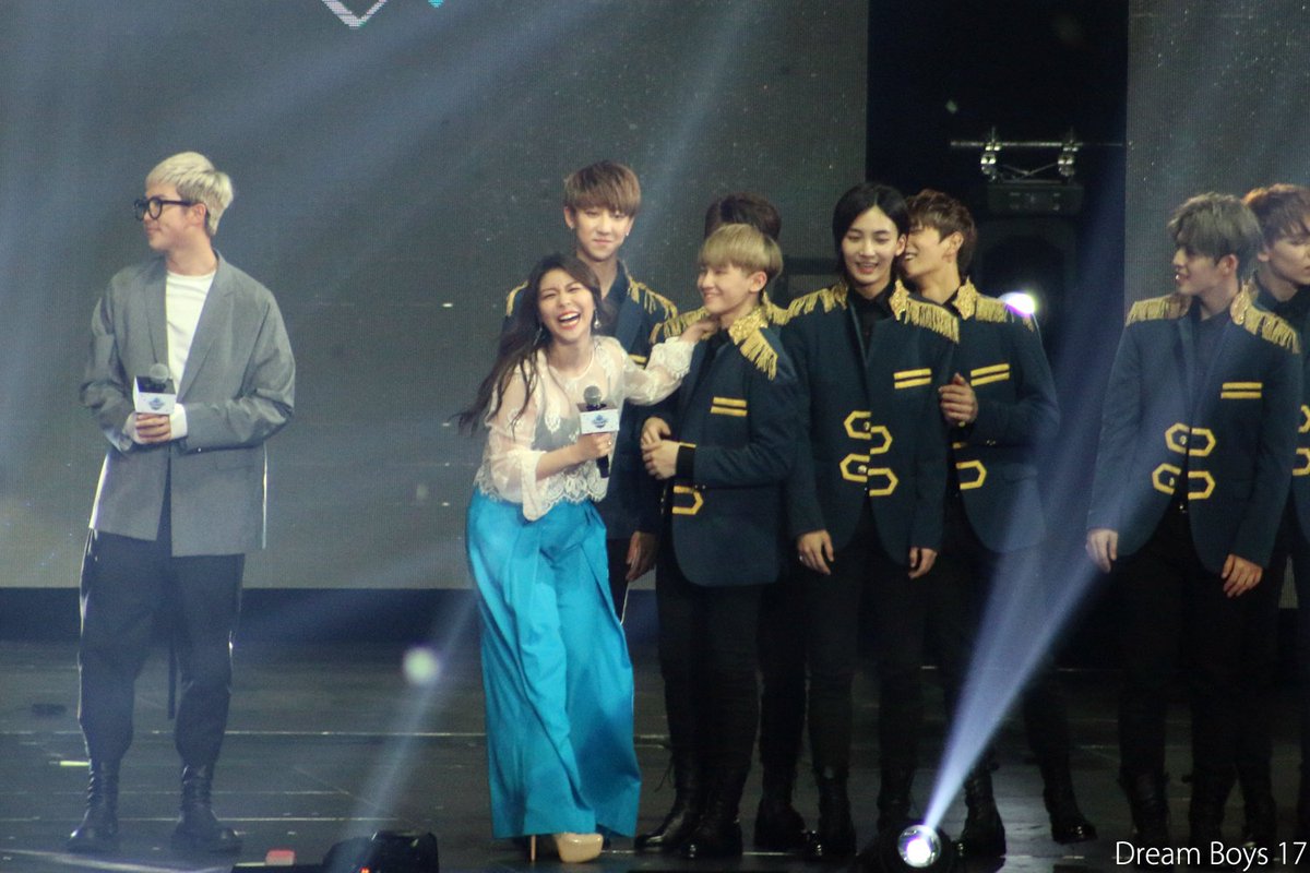 SEVENTEEN 세븐틴 ウジ うじ woozi 우지 歴代グッズ タオル Seventeen