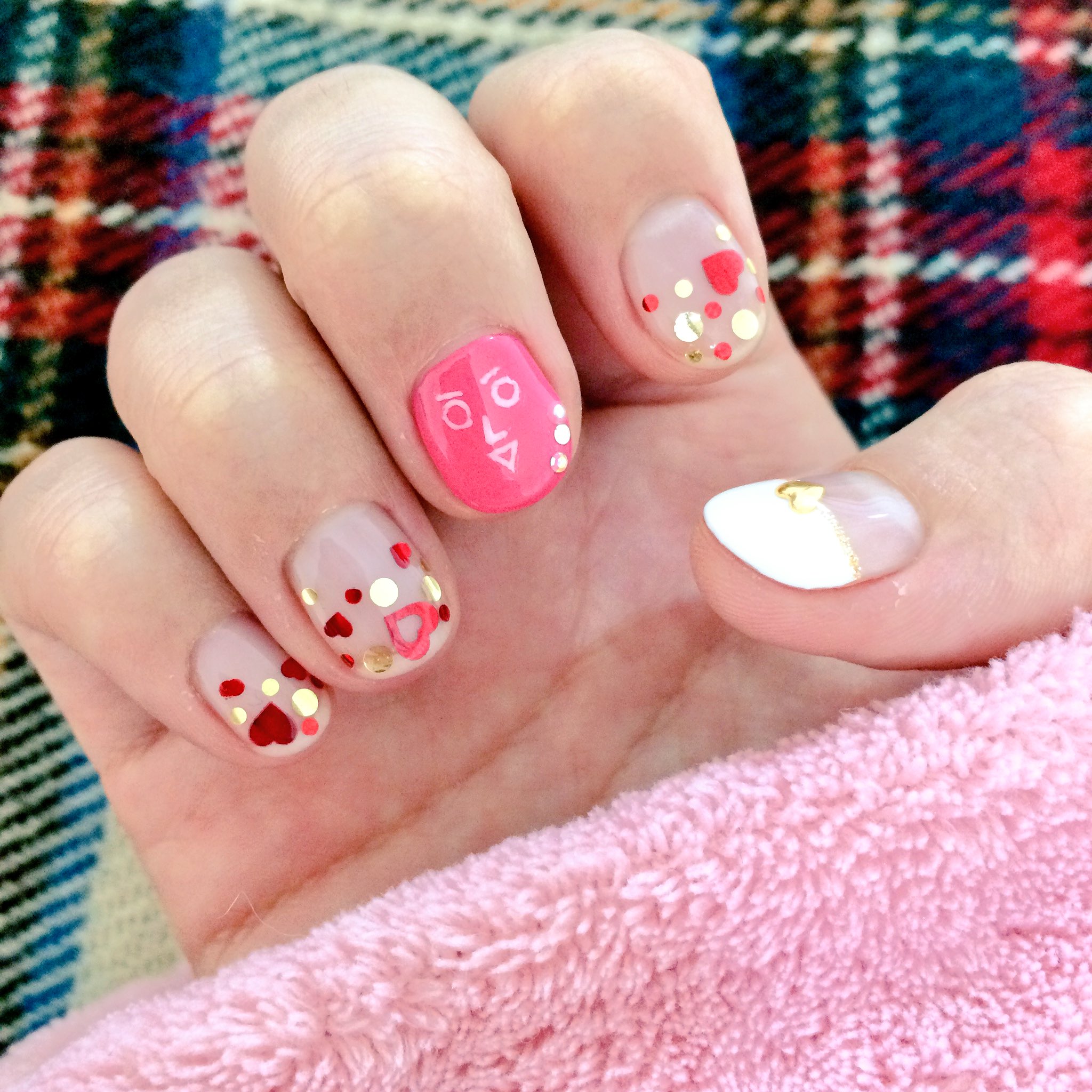 佃煮のりお 犬山たまき のりおくんネイルしてきた ᵔᴥᵔ なんてお洒落なんダァ 棒読み 今年のトレンド間違いなし なお今年はあと数日で終わる模様 のりおいける T Co Nwydpxvhty Twitter