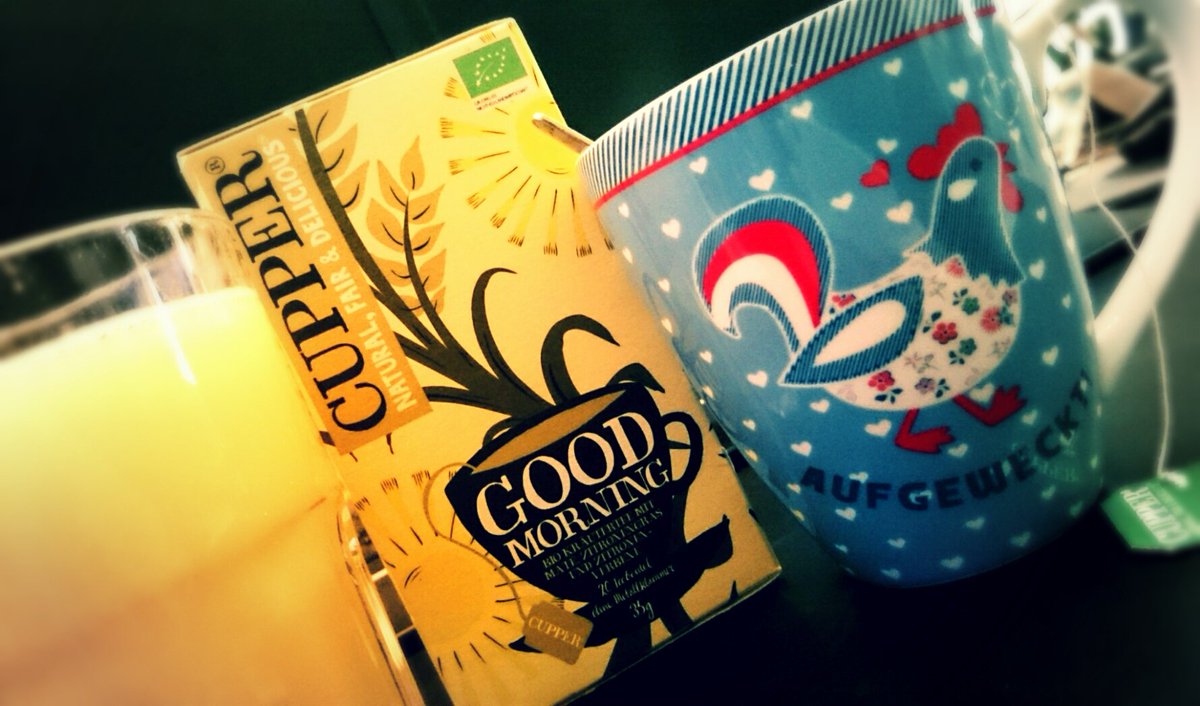 Sommerkind86's tweet photo. 💙 #goodmorning #matetee #cuppertea #work https://t.co/FnqoYdBx98