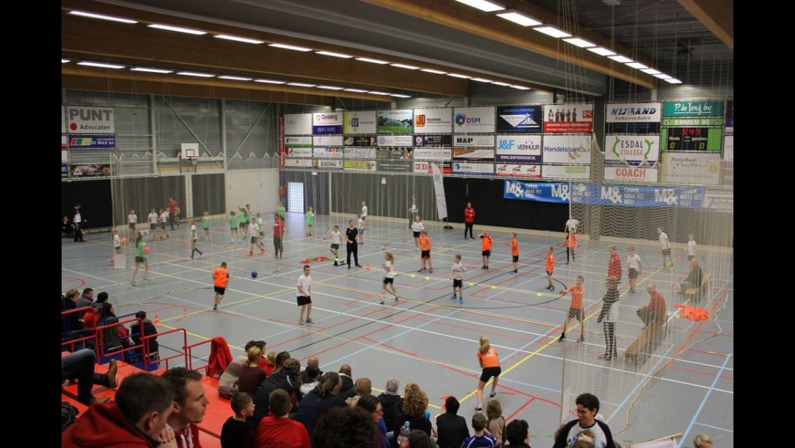 Gisteren een prachtige Emmense Trefbalfinale gehad voor de groepen 5/6 en 7/8 in de Esdalhal in Emmen. #SportiefEmmen