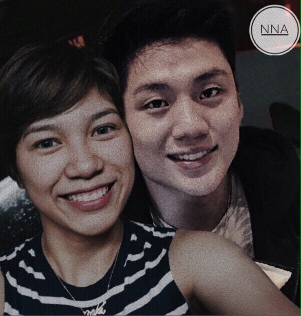 YeyeIsTheQueen's tweet photo. @YeyeIsTheQueen my forever ship 💖 JeMik 💘 https://t.co/HlZ0Cybn7b