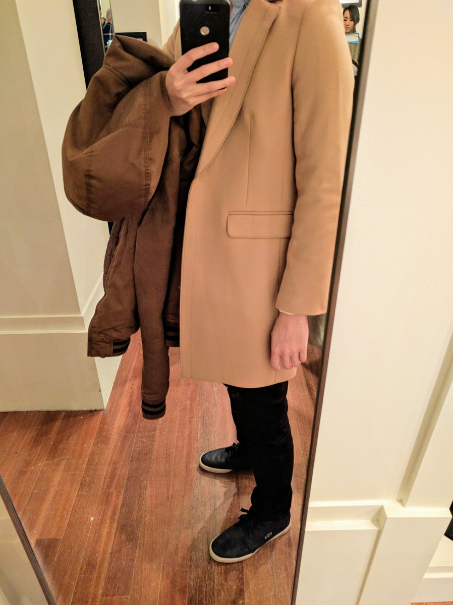 TangDami's tweet image. 最后相当于3折买了这个🍌的大衣，可以吧？