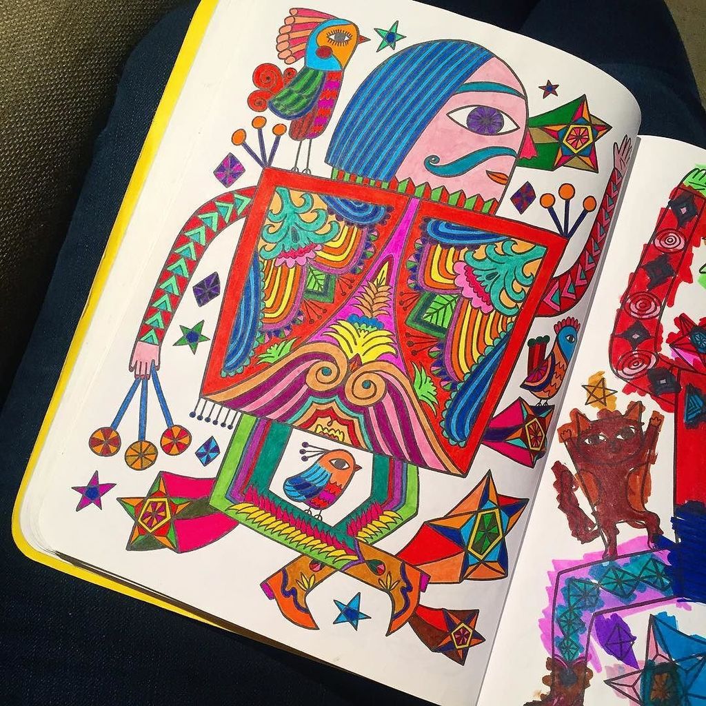 StyleEyesBlog's tweet image. #adultcoloringbook #happydoodleland #florachang #poshcoloringbook #pentel #crayola #markers @happydoodleland @pente…