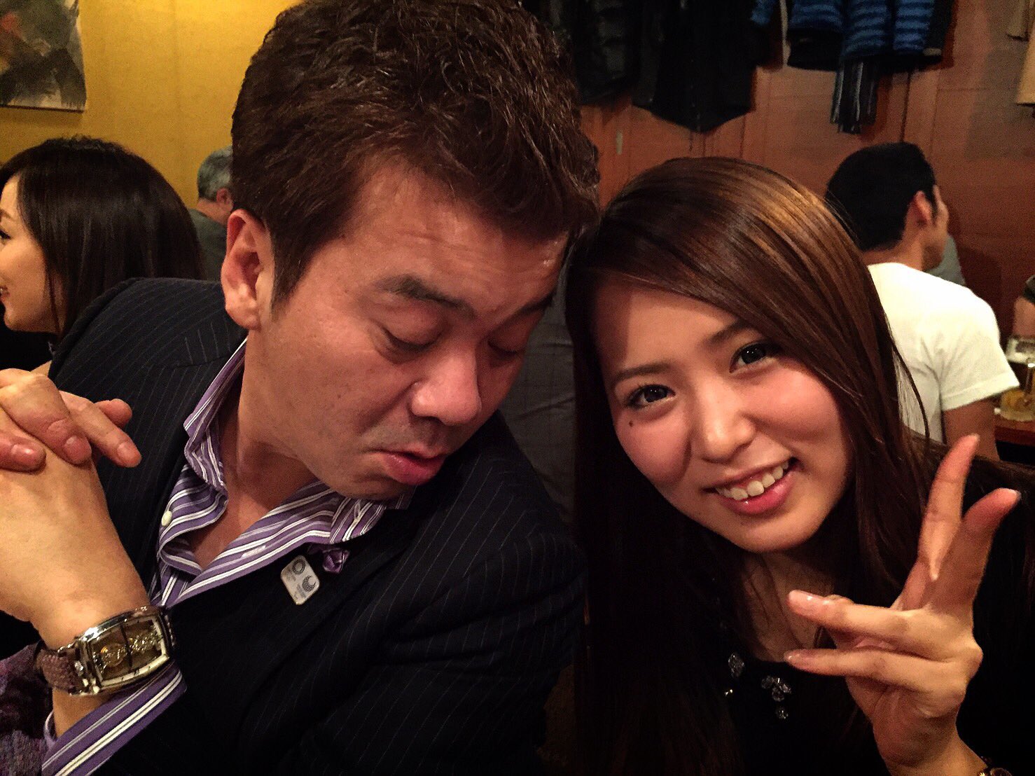 1 pic. そして、セレブの友社長 白水力さんと 男優さんの トニー大木さん 大島丈さん 桜井ちんたろうさん と撮っていただきましたー♡ 楽しかったですー♡ https://t.co/YXgoz0Ybuk