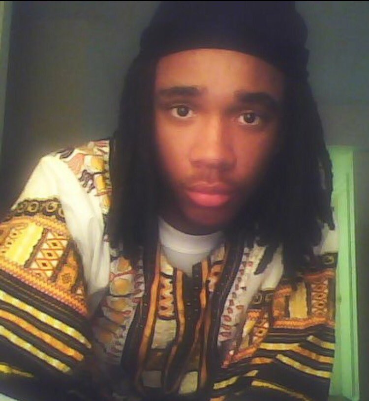 1KINGGizzle's tweet photo. It's our bday bro. Happy Birthday. I love &amp; miss you. RIP Gil. #Gilcember https://t.co/no0lTgnrvm