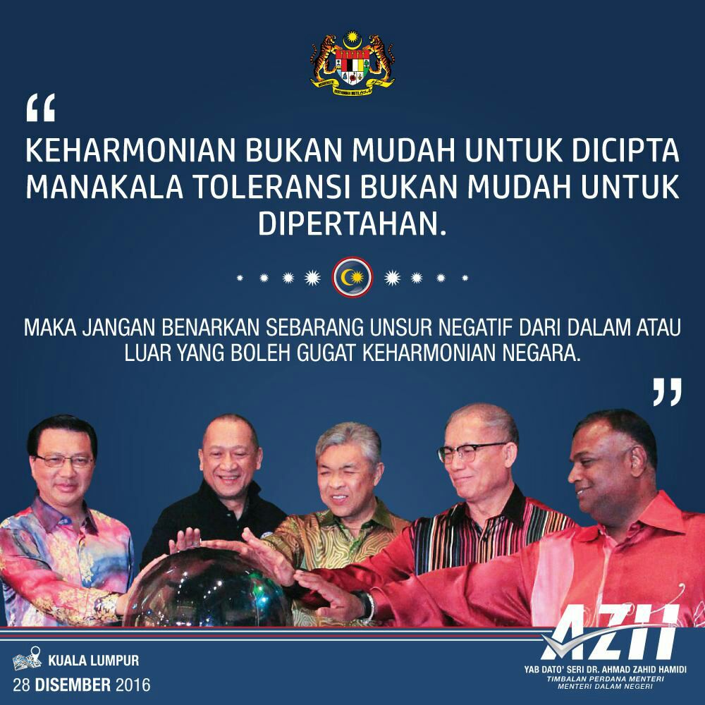 DrZahidHamidi's tweet photo. Jangan benarkan sebarang unsur negatif dari dlm atau luar yg boleh menganggu gugat keharmonian negara. https://t.co/lFHAbigpeT