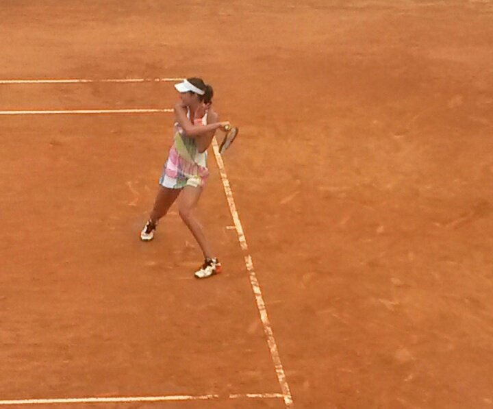 gabrielano007's tweet photo. #IBI16 11/05. Ana vs McHale. Forehand winner. AJDE + fistpump&twirl. #ByeAna https://t.co/KapcyYI3ac