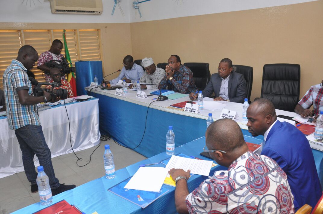 Ville de Cotonou tweet media