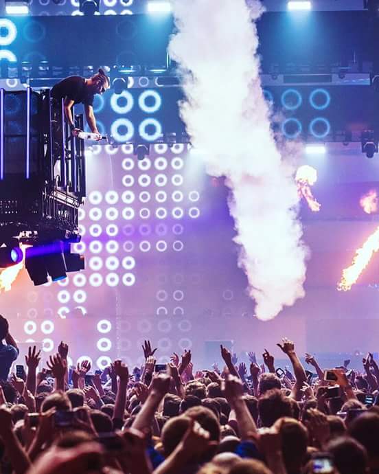 FlamoDJ's tweet photo. @likemike number 1 https://t.co/Ml8esyvF3t