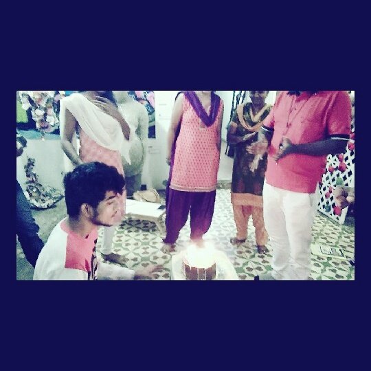 age khan (@agekhan3) on Twitter photo 