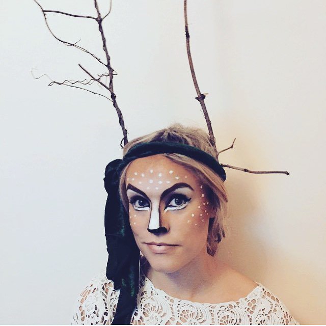 colourspainting's tweet photo. As it's Christmas 🎄 throw back to when I was a deer 💚 https://t.co/db3ohFe870 https://t.co/c4zjdEOyzi