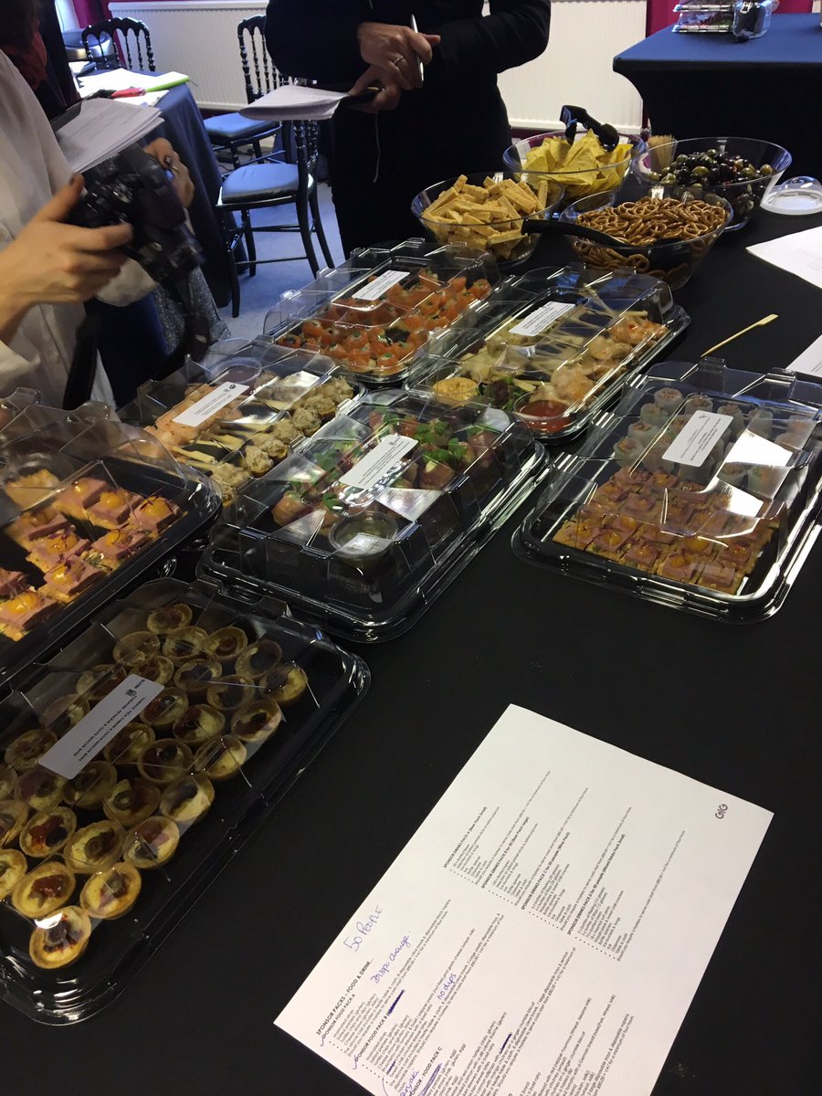 FreshFigEvents's tweet photo. Reflecting on 2016 events....food tasting in Berlin ready for 11,000 delegates at Cisco Live 2017 https://t.co/usA8oHvdml