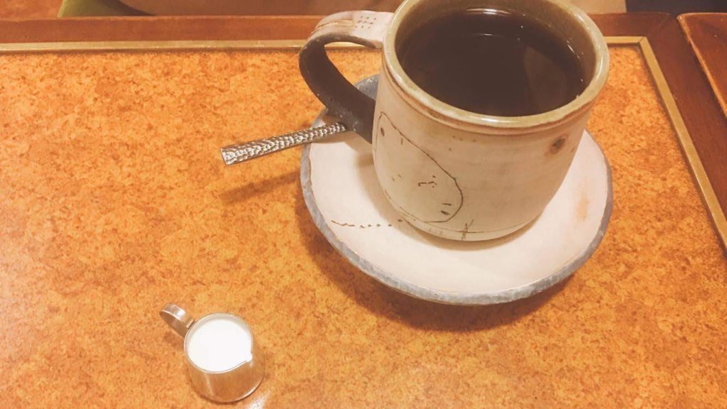 【ブレンドコーヒー - 喫茶FRONT】地元に帰って大学生の就活相談を聞く。終わってから、昔どこかで見た「自分が上手く話せていると思う時は、相手が無理をしている」という言葉を思い出した。