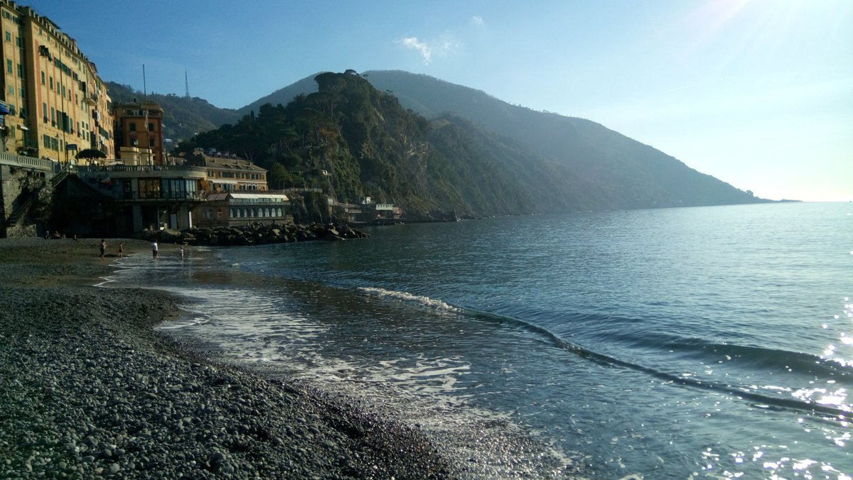 MarioGaraffa's tweet photo. #Riflessi di #sole sulle #onde, #Camogli, #mare, #Liguria, #sole, #landscape, #vita. https://t.co/FDyrrGXriY