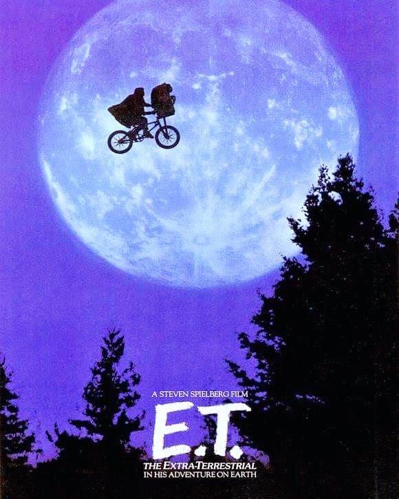 En concierto 35º Aniversario de #ETElExtraterreste en <a href="/TeatroZarzuela/">TeatrodelaZarzuela</a> 29 y 30 de diciembre con una gran orquesta sinfónica  #ETconcierto