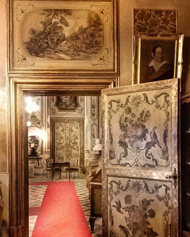 Enfilade #villasantisidorodecordova #aspra #casamuseo #l4l #F4F #socialmediamarketing