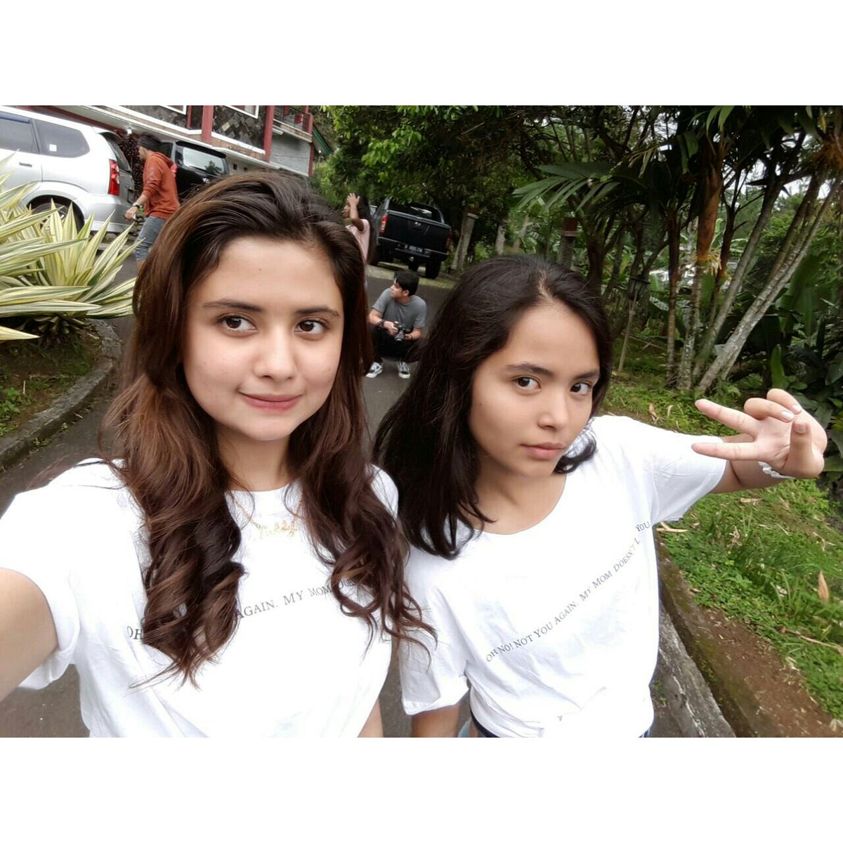 TikaaR14's tweet photo. Twins goals 💕😍😍❤❤ https://t.co/0yAUGaZWSl