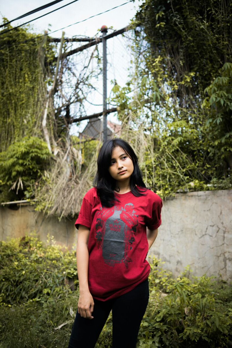 weekendculture1's tweet photo. Black Mass (maroon) 
IDR 120.000
DISCOUNT 25%
Size S,M,L,XL
Jabotabek free ongkir https://t.co/70xRmckqZJ
