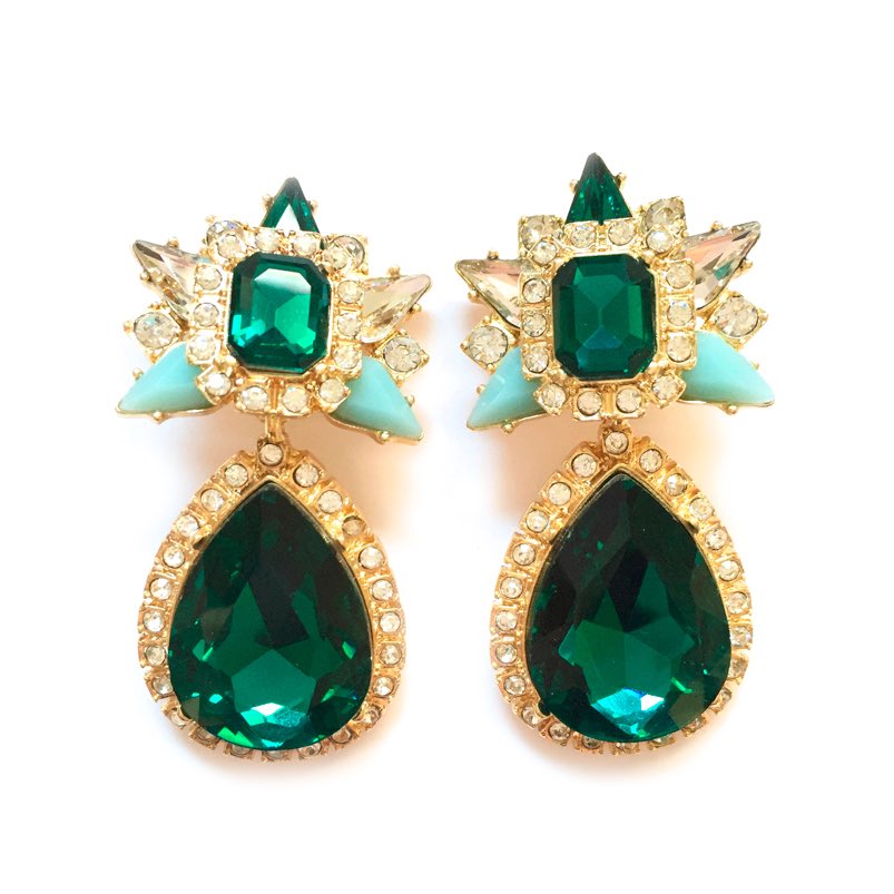 fadvondaiz's tweet photo. 💎La joya de la corona💎Los pendientes Starry no necesitan presentación ✨👉https://t.co/enLJsapV2O #pendientesjoya #tiendaonline #estilo https://t.co/eQO6OifUqG