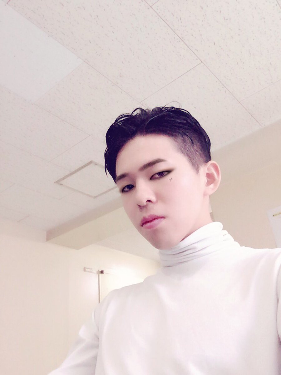 GDMINUSKIYO88's tweet photo. #MakeupPlusGD https://t.co/qoB4BV7tld