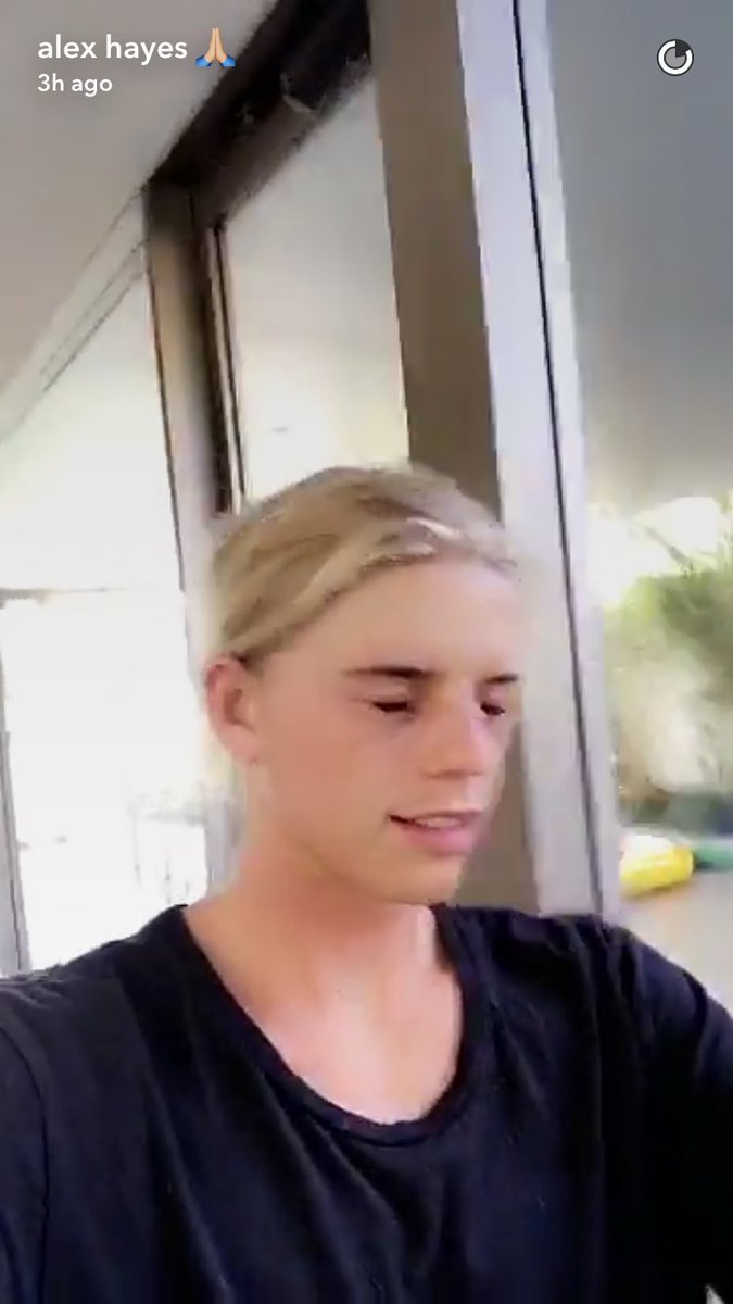 AlexHayesPH's tweet photo. #NEW - Alex via Snapchat! Add him: alexhayes https://t.co/LW7dygwJvD