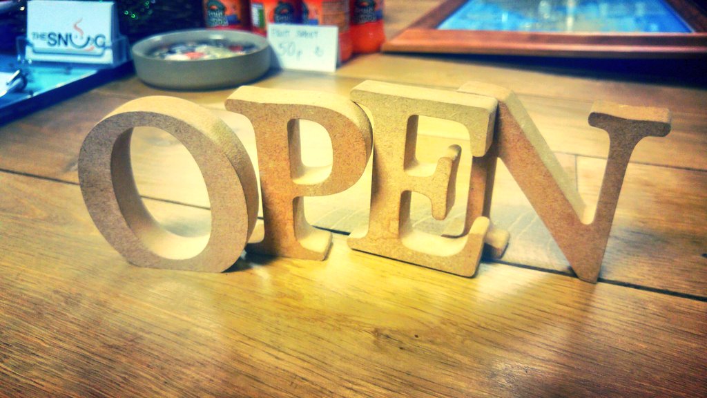 Open 9am-5pm today.
#dailyspecial Cup of tea and a biscuit just 95p!