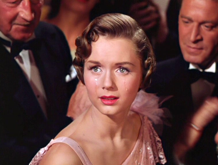 notrecinema's tweet photo. #rip #DebbieReynolds #CarrieFisher
Pensées pour ces 2 femmes extraordinaires.
Le matin on a peur en regardant la TT
#Stop2016 https://t.co/NB1czVjItK