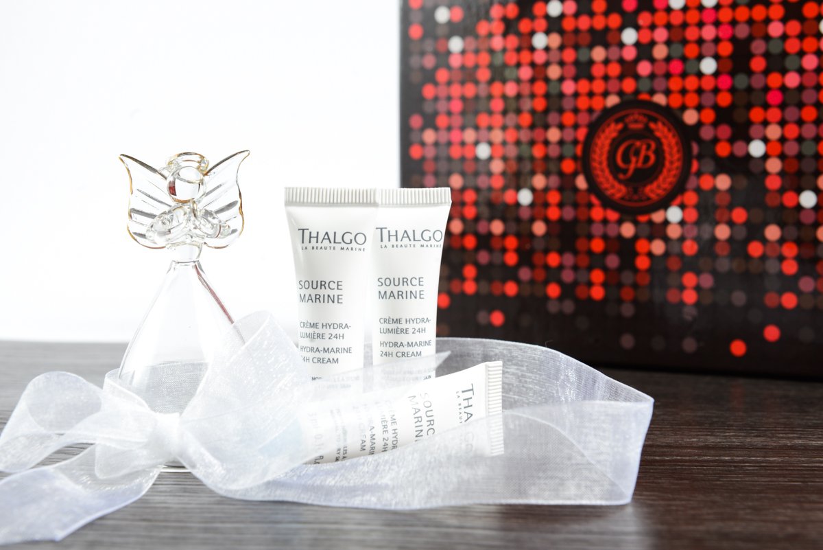 GlamBoxRs's tweet photo. U Sparkling December GlamBoxu osetili ste i divan dodir luksuza koji nam je stigao iz Thalgo kozmetike :) Da li si isprobala svoju kremu? https://t.co/2jhs9obYVG