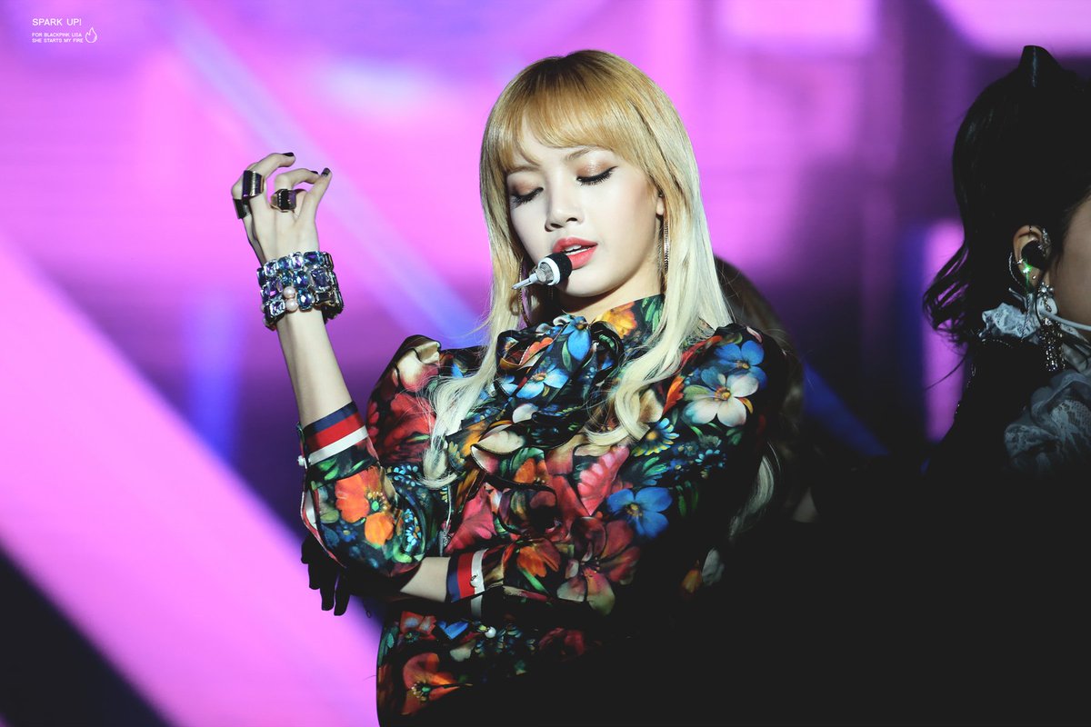 161226 SBS 가요대전 #블랙핑크 #리사 #BLACKPINK #LISA 어떻게 크롭