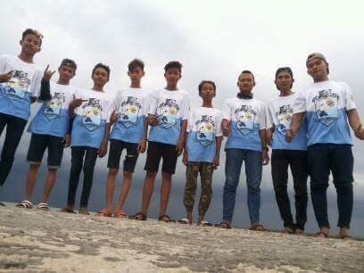 Maaf Logo yg Kalian Pke Kelihatan bgt Jiblaknya,Tanpa prnh da kompirmasi pd kami,Kalian jg tdk faham makna logo itu