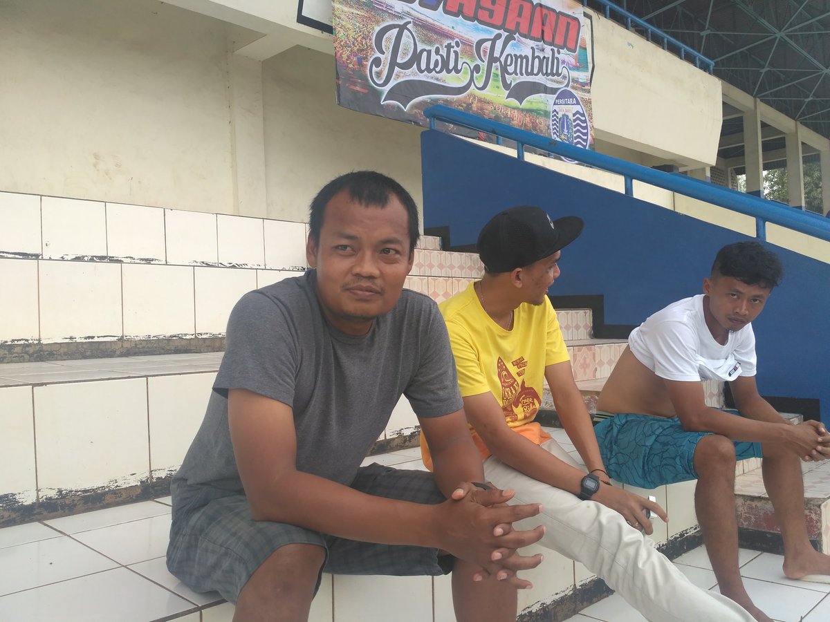 Dan ternyata Keeper Persitara era 2009 Wawan Dermawan sudah hadir di Std. Tugu #Persitara37th #KembalikanK37ayaan #PersitaraDay