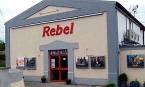 CornwallCakes's tweet photo. Can't wait to finally see Star Wars Rogue One later. @Rebel_Cinema The only place suitable to watch Star wars films! #bigkidagain #lovebude https://t.co/uyJRunvsdd