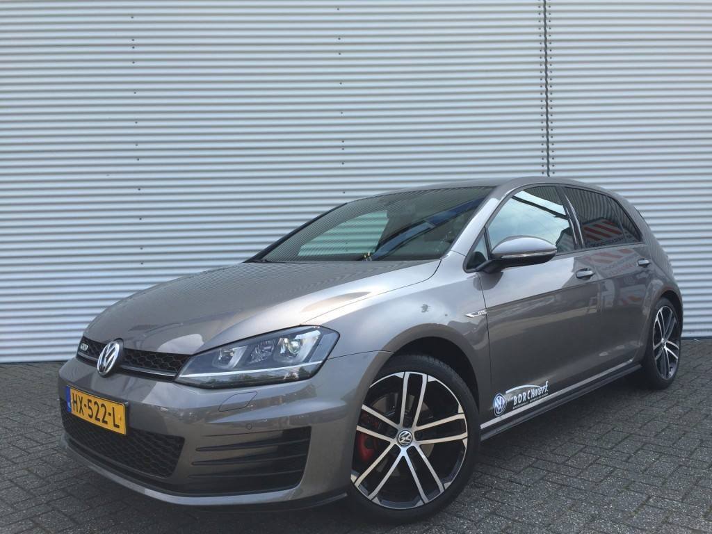 AutoBorchwerf's tweet photo. RT please! Deze Golf GTD is gisteren na een proefrit niet meer terug gebracht bij Auto Borchwerf in Roosendaal. Kenteken HX-522-L. #gestolen https://t.co/Q8XIQoOLr6