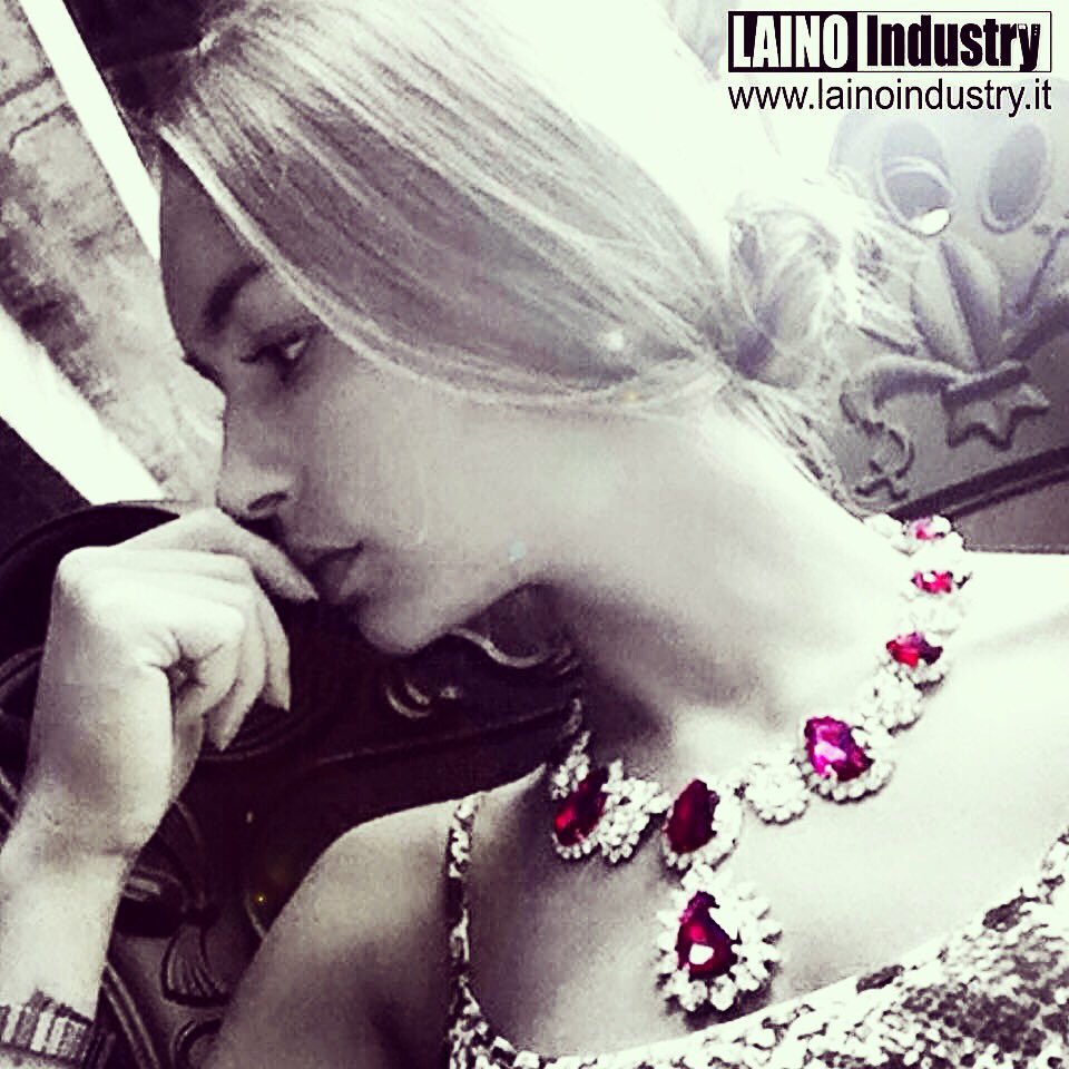 acostyleita's tweet photo. https://t.co/2HqsPCRO4c
#look #leather #leatherbag #leatherbelt #Ledergürtel #ledertaschen  #madeinitaly #modadechicas #modafeminina https://t.co/GSBUX0ZmbQ