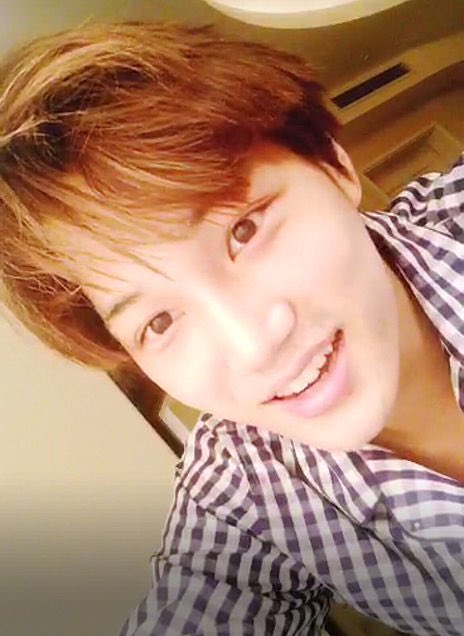 exo__sekai's tweet photo. 01line EXO👉カイよりのall💓
#Twitter上にいるEXOペンさん全員と繋がるのが密かな夢だったりするのでとりあえずこれを見たEXOペンさんはRTもしくはフォローしていただけると全力でフォローしに行きます https://t.co/cVbu15YEZZ