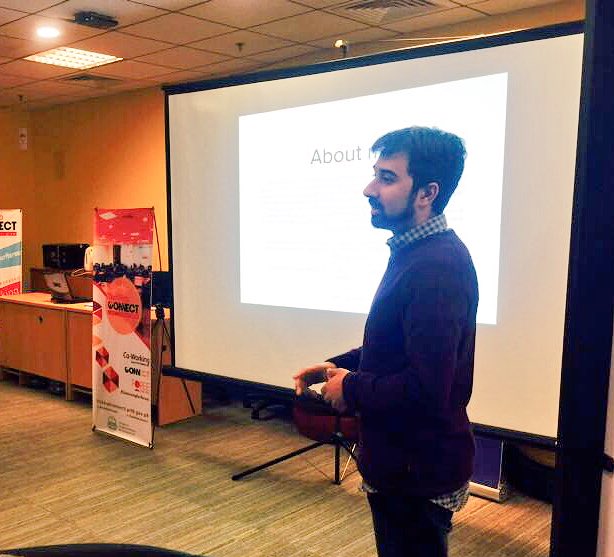 TechHubConnect's tweet photo. Mr.@naqisyed conducting an interactive session with #9thcycle #freelancers to help them communicate better with their clients. #TechForGood https://t.co/3K4NSmNOFA