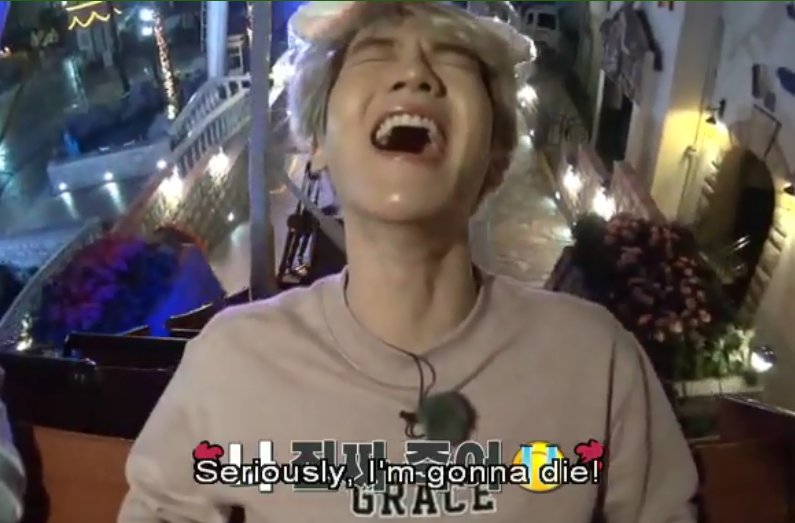 keichannie's tweet photo. HAHA BAEKHYUUUN love na kitaaaaaaaa #EXOSecondBox https://t.co/BWQmXs8LZ1